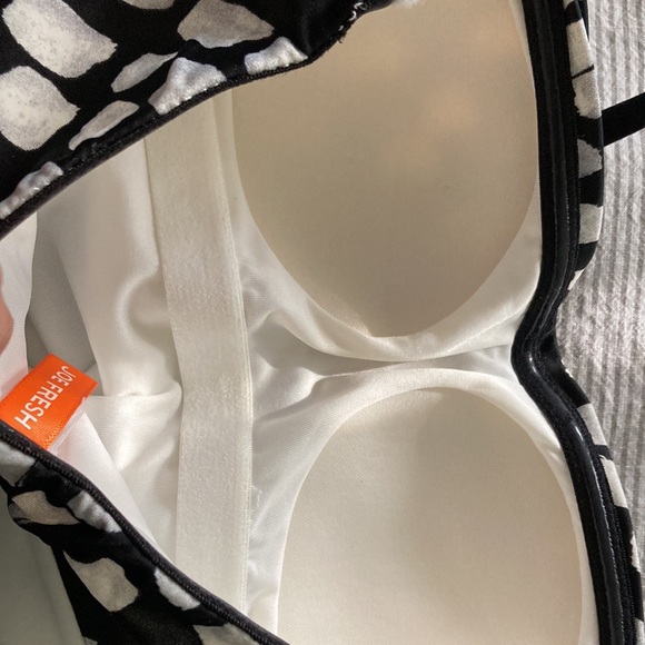 NWOT Swimsuit Sz Small - Picture 3 of 4